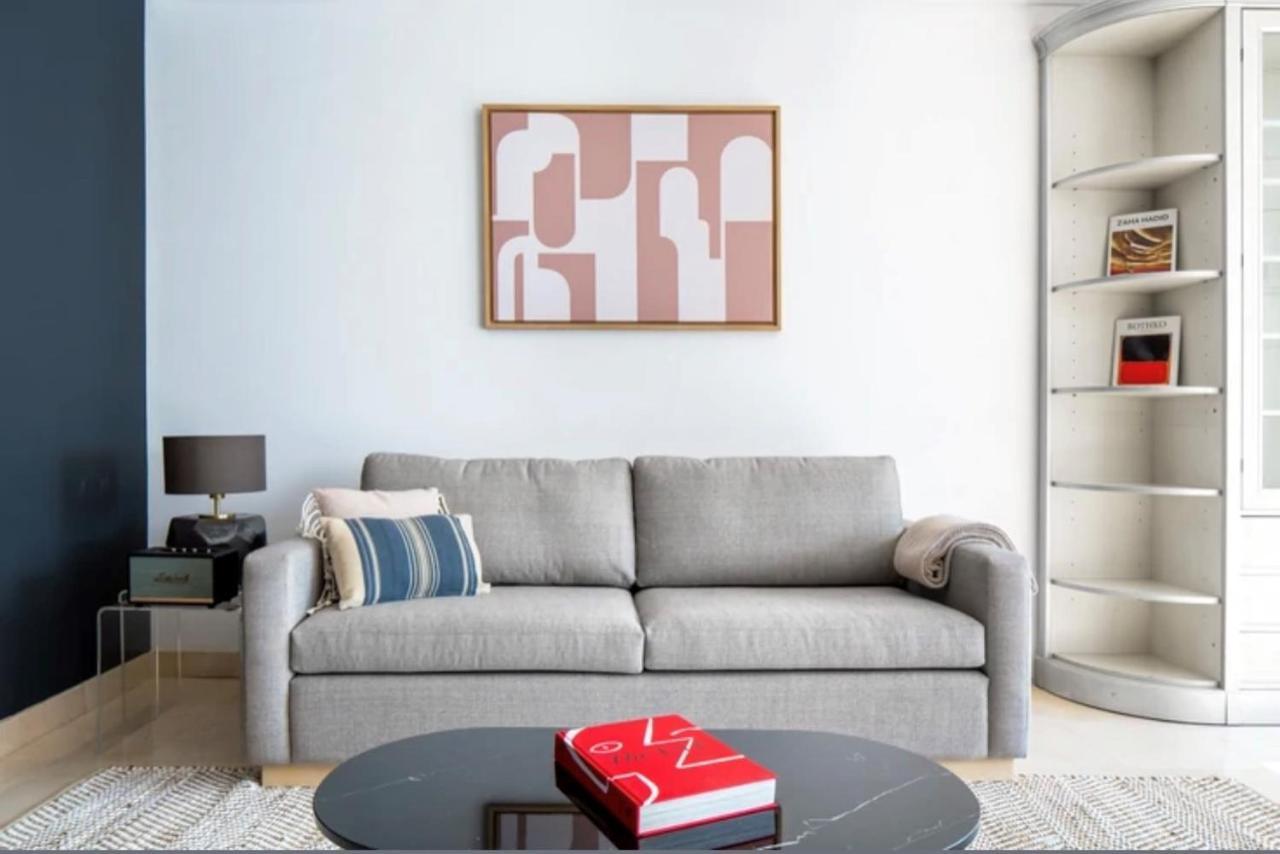 Bright 1Bedroom Apartment Centrally Located With Most Beautiful Views From Seine At 10 Minutes Walking From Beaugrenelle Shopping Mall And Eiffel Tower Paris Exterior photo